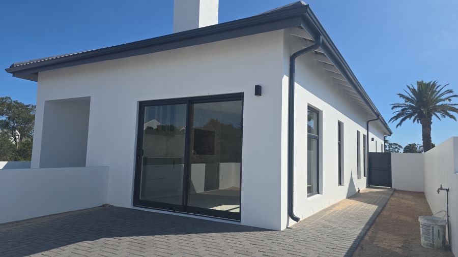 3 Bedroom Property for Sale in Shelley Point Western Cape